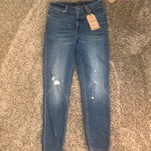 NEW WITH TAGS Lucky Brand Jeans